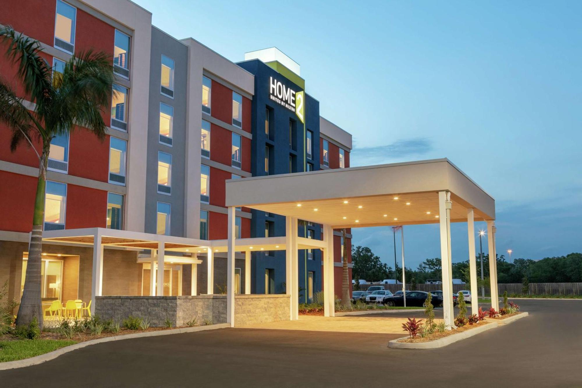 Home2 By Hilton Tampa Hotel 3*